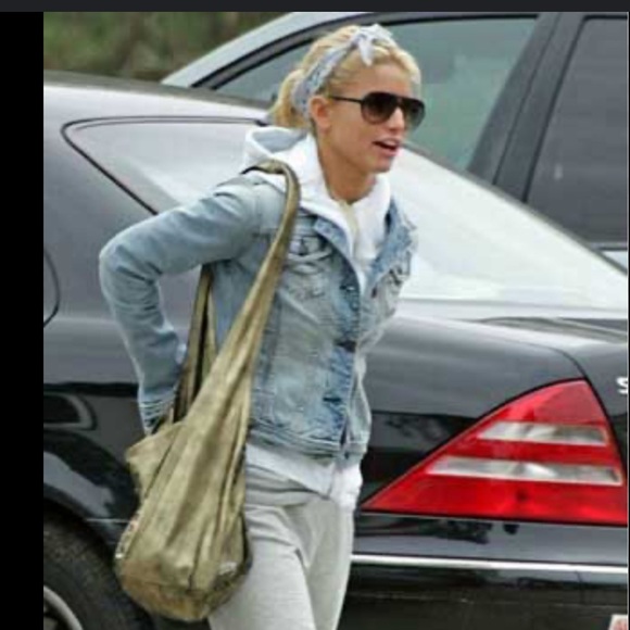 Vintage Abercrombie and fitch women’s distressed jean jacket - Picture 10 of 11